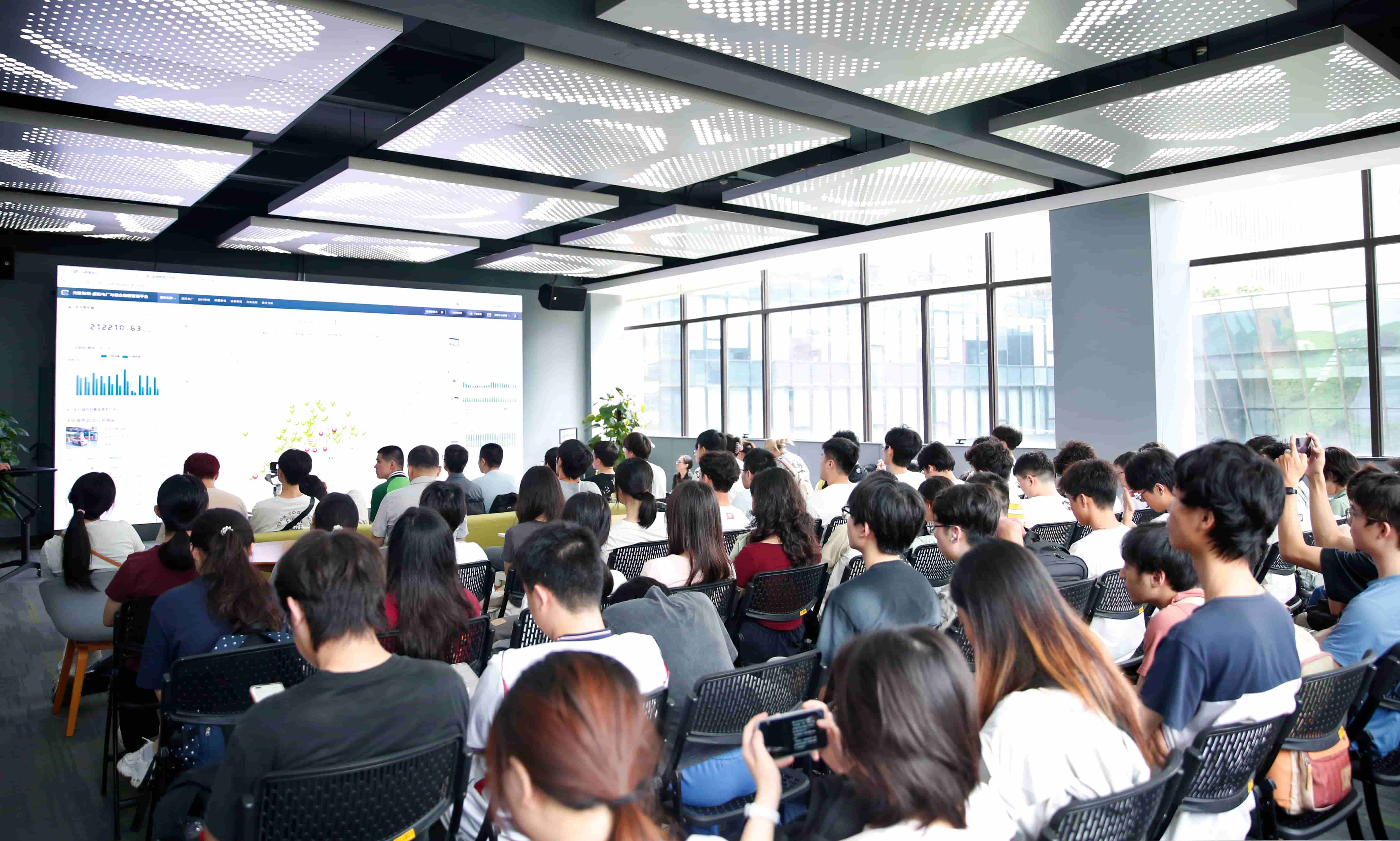深化校企协同创新，赋能新型电力系统建设丨华南理工大学师生走进BBINGAMES官方网站电气开展产学研交流活动